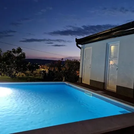 Vesna - Pool House Feriehus Blagaj